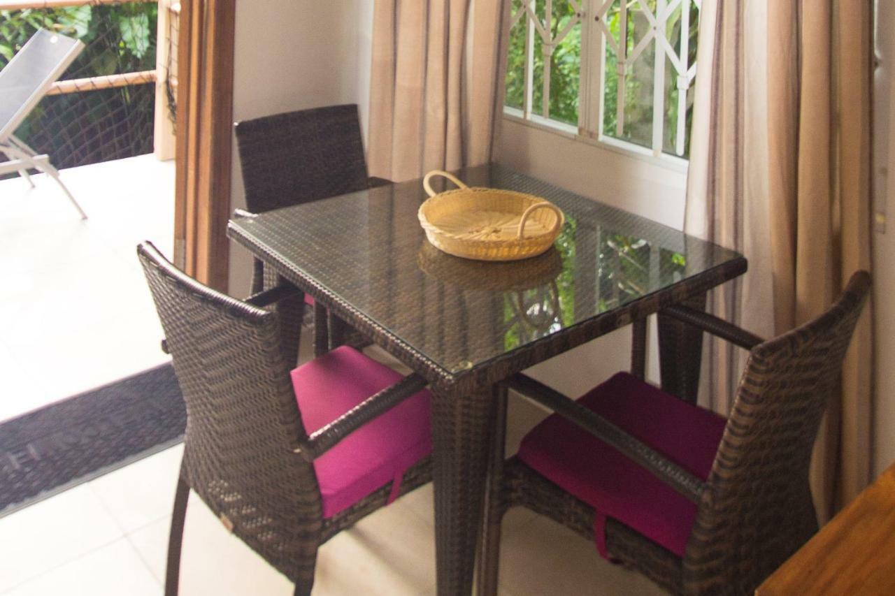 La Batie Selfcatering Apartment โบวาลง ภายนอก รูปภาพ