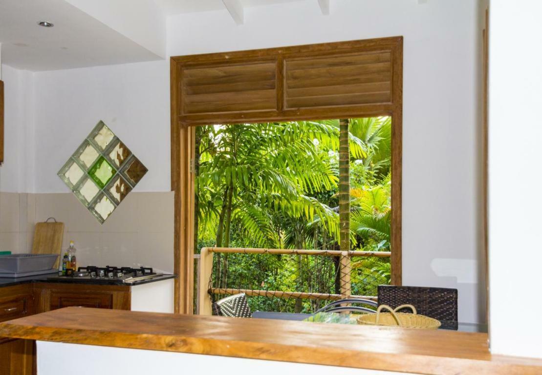 La Batie Selfcatering Apartment โบวาลง ภายนอก รูปภาพ